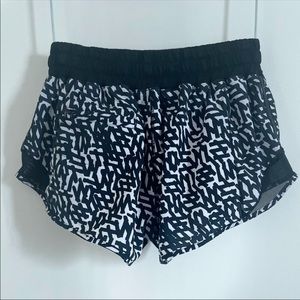 Lulu Lemon Hottie Hot Shorts
